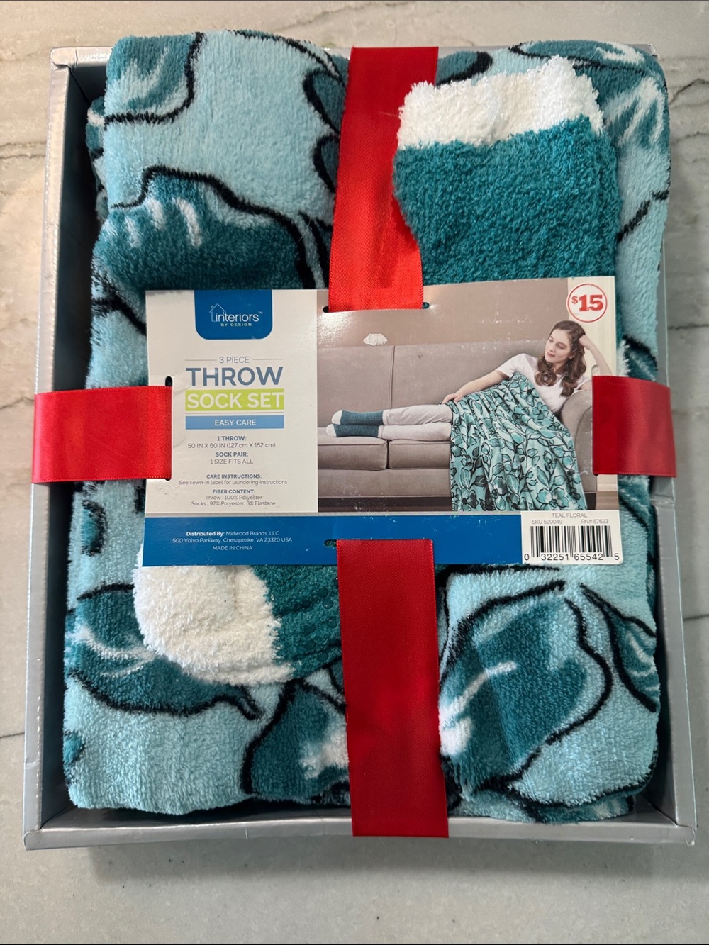 Teal Floral Plush Throw & Sock Set